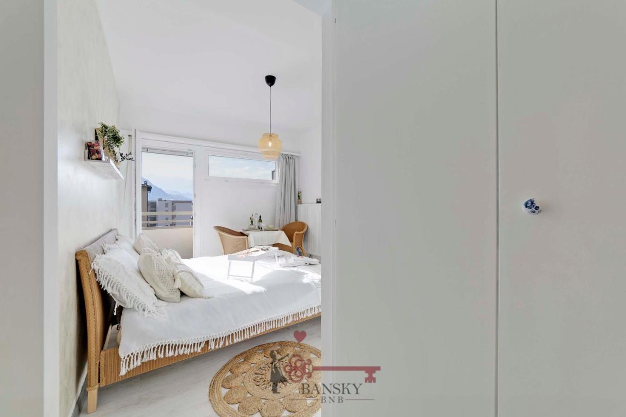 Modern Boho Style Suite In Lugano City -By Easylife Swiss エクステリア 写真